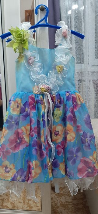 Платье детское,нарядное 116размер