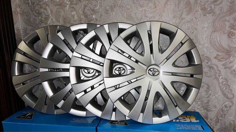 Колпаки Toyota Corolla R16(комлект)