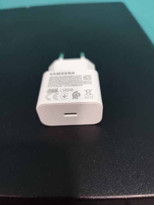 Зарядно за телефон samsung