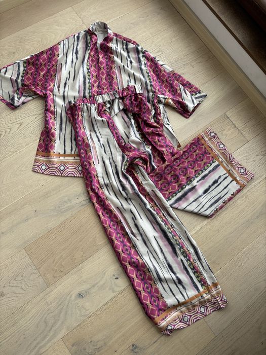 Дамски комплект