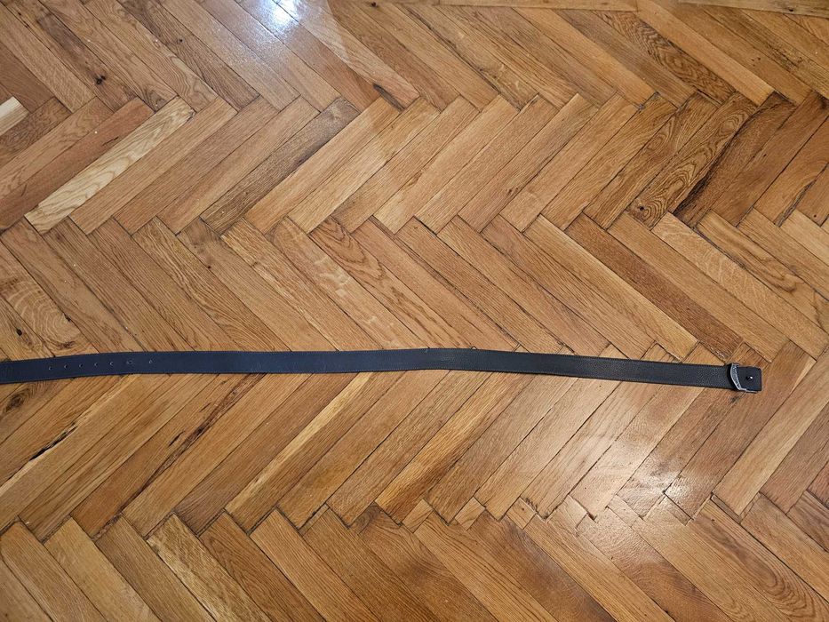 Curea Louis Vuitton impecabila, originala, purtata odata,reversibila