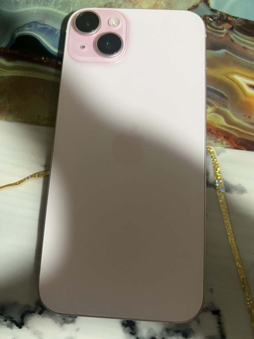 Vand iphon 15 roz