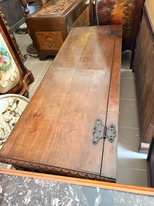 Cufar Lada Mare Vintage Lemn Masiv Sculptat Gheare Leu