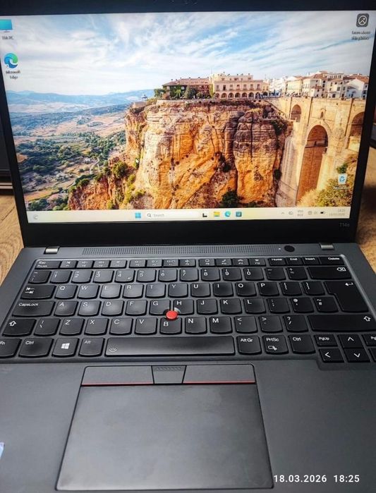 Lenovo ThinkPad T14s Gen 2 i5-1145G7 / 8GB RAM / SSD 256GB / SIM / Tastatură iluminată