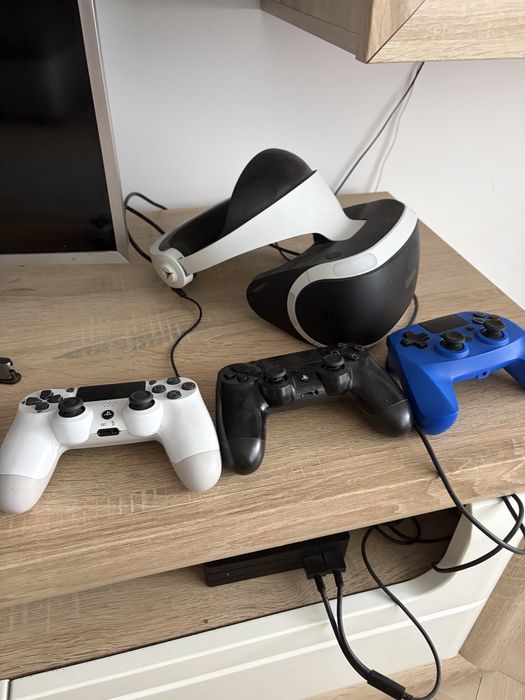 Vand ps 4 si VR pt ps 4