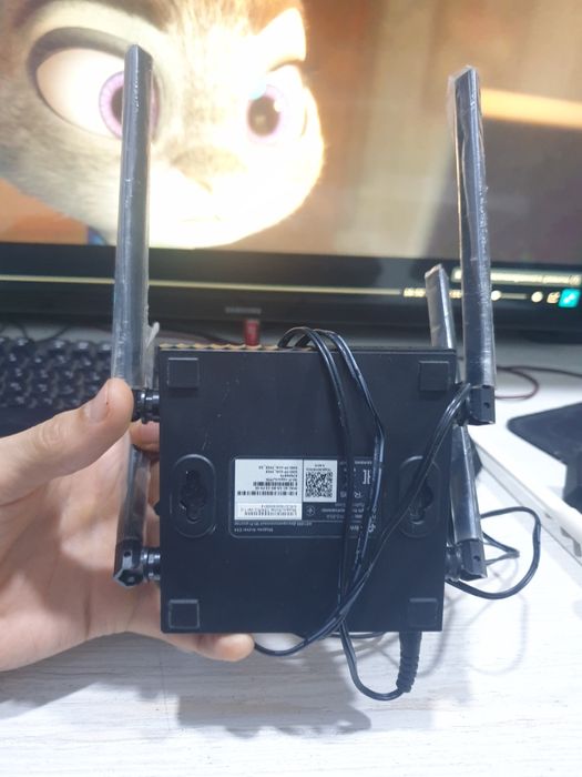 Wifi Tp link c54 holati pachti yangi kop ishlatilmagan srochni sotilad