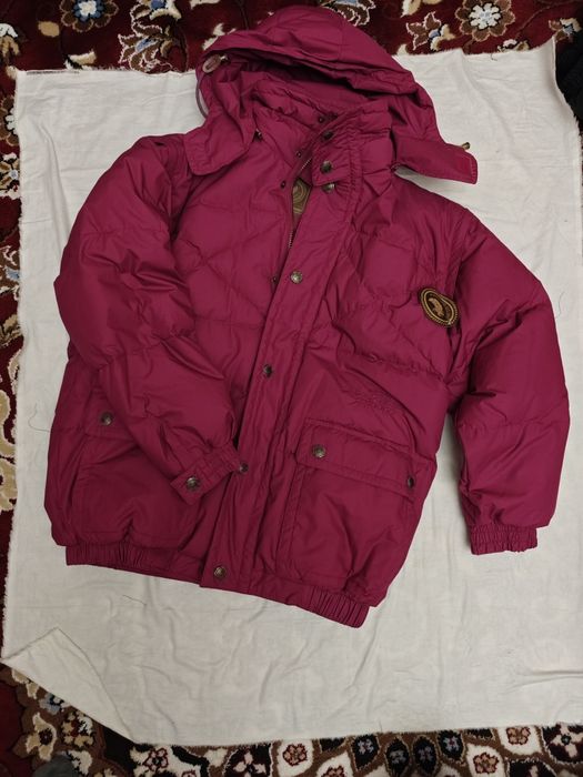 Продам красивую женскую куртку!