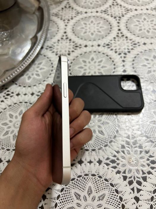 Продам Iphone 14