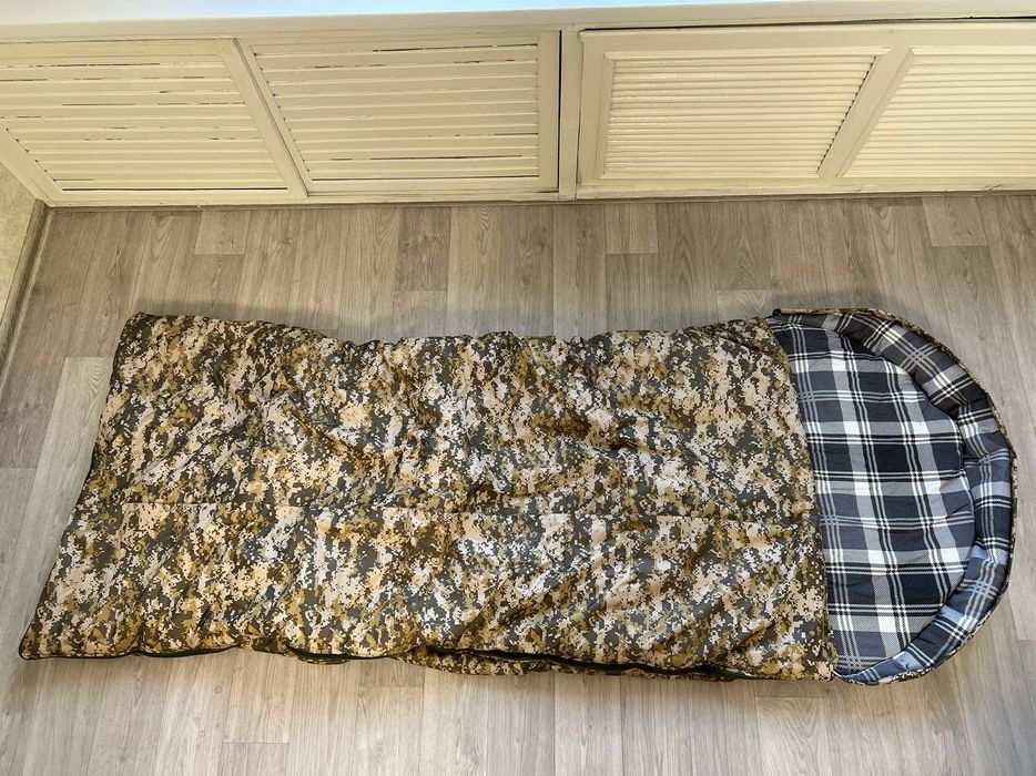 Спальный мешок туристический