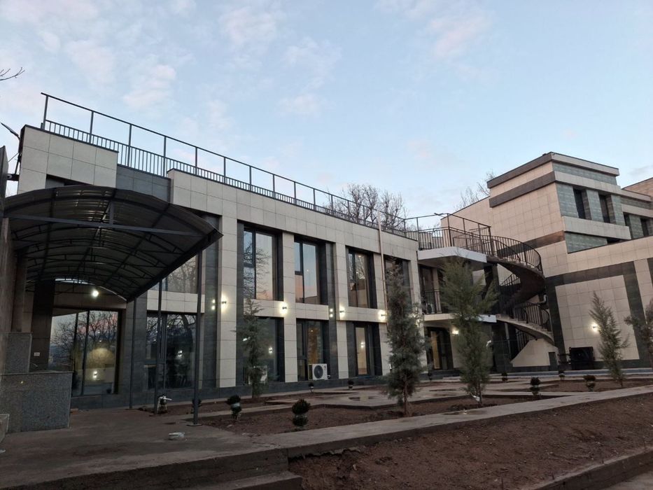 Дача Хумсон 15 киши