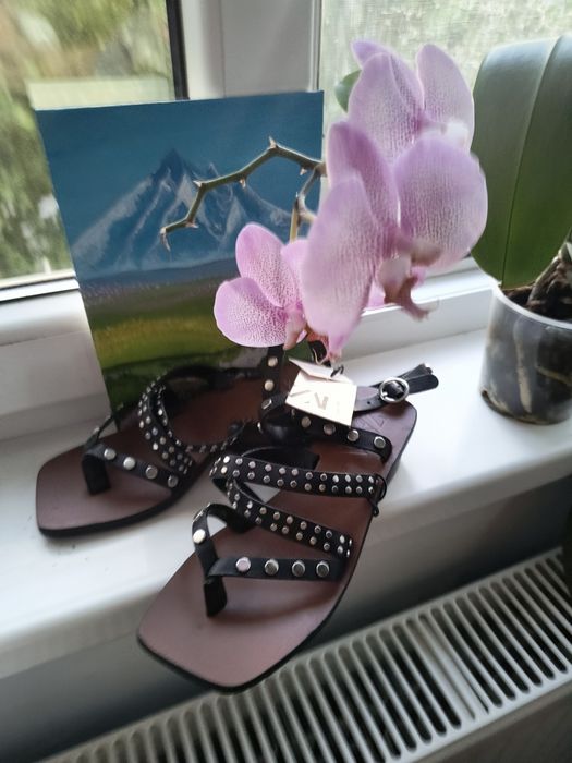 Sandale zara din piele