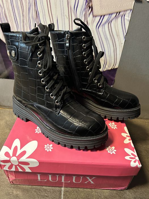 Чисто нови боти