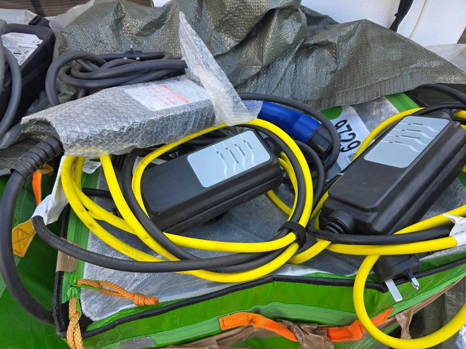 Incarcatoar masina electrice hibrid, BMW,