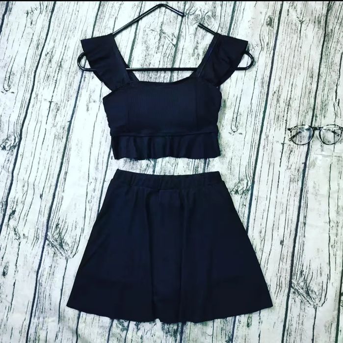 Продается новые купальники