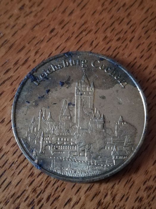 Бронзов плакет