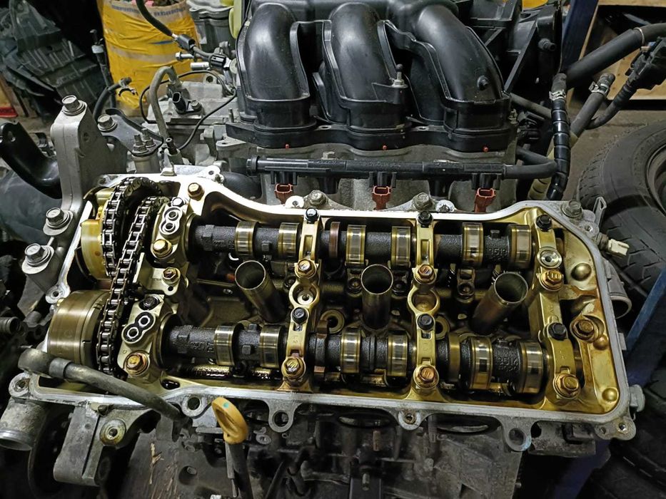 Привозной двигатель 2GR-FE с объемом 3,5.