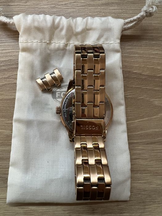 Ceas FOSSIL  nepurtat