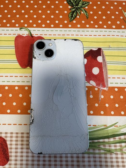 Vând Iphone 15 Plus 128GB