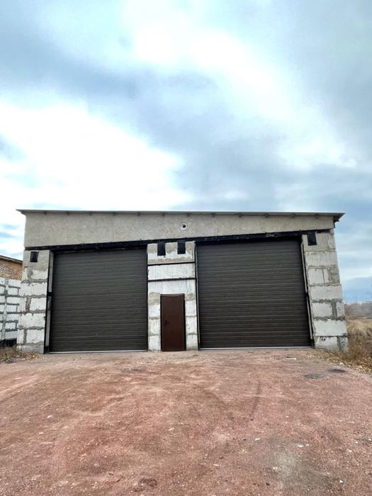 Автомобильный бокс