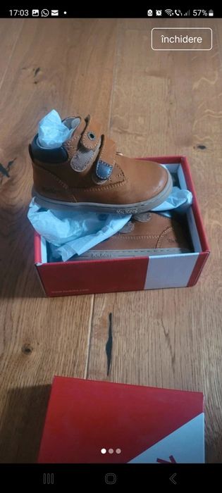 Papuci din piele pentru baietei