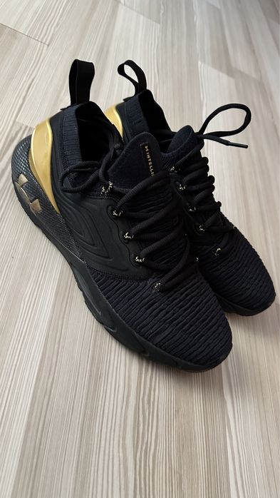 Adidasi under armour phantom hovr 2 intelliknit marime 45.