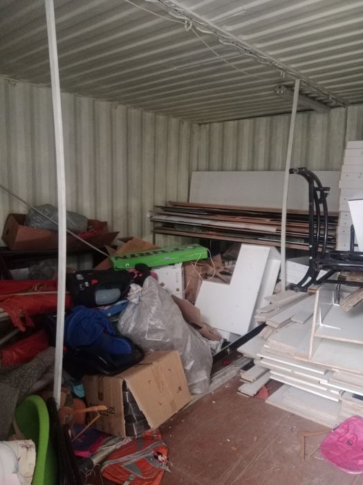 Продам содержимое контейнера