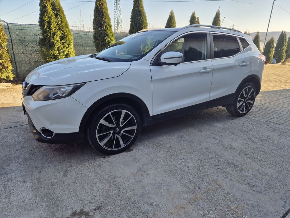 Nissan Qashqai 1.5 full