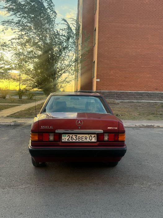Продам мерседес 190