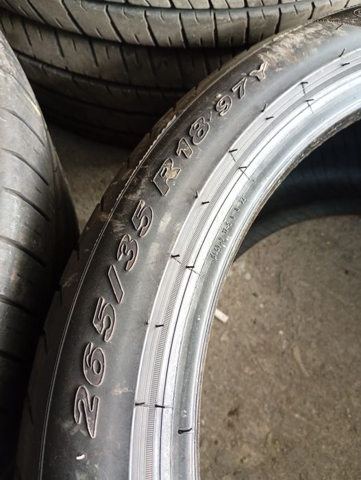Перфектни 2бр.265/35/18 Pirelli PZero dot1617
