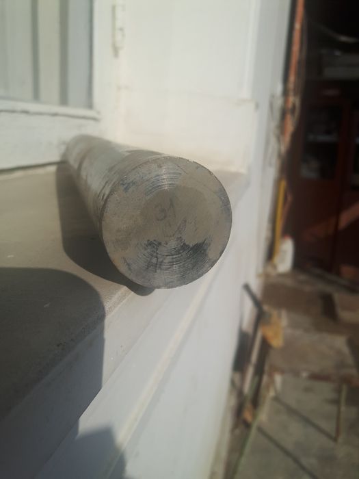 Титан прут.сотилади