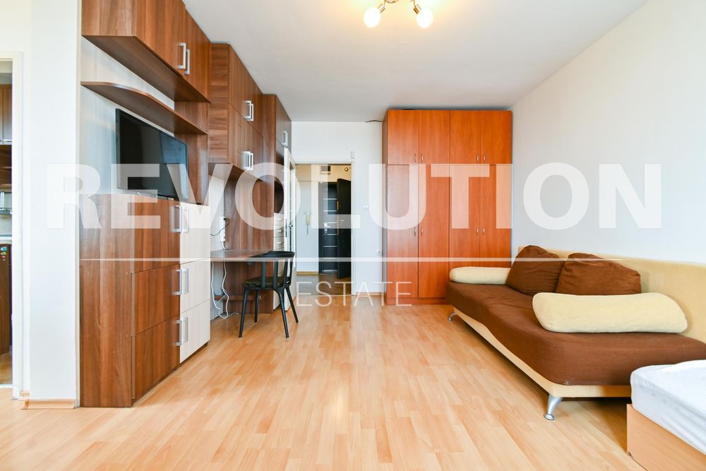 Дава се под наем Двустаен апартамент в София, Зона Б-5 - 78 кв.м за 750 € - Снимка #5