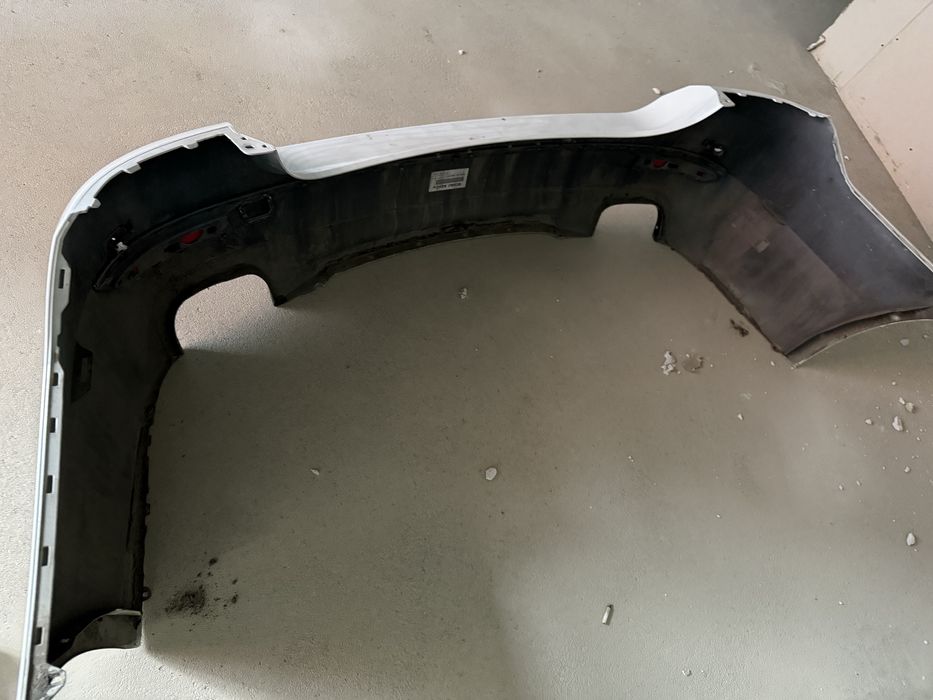 Продается бампер бмв ф10 f10