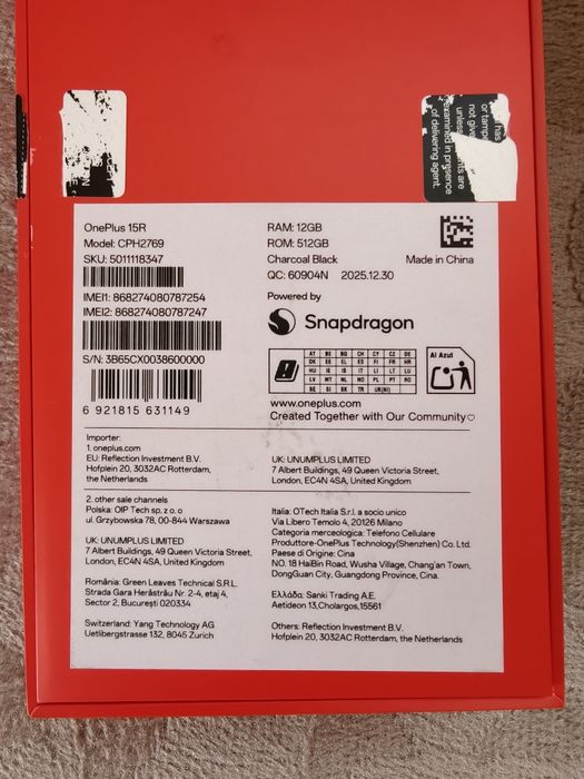 OnePlus 15R 12/512Gb перфектен с гаранция