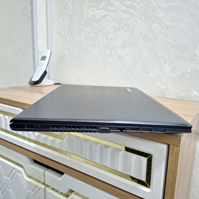 Core i5-5200U/ SSD 120 gb/ ОЗУ 8 gb/ Ideal holatda