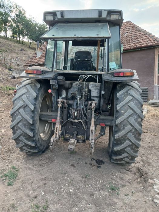 Vând utilaje agricole lichidare ferma