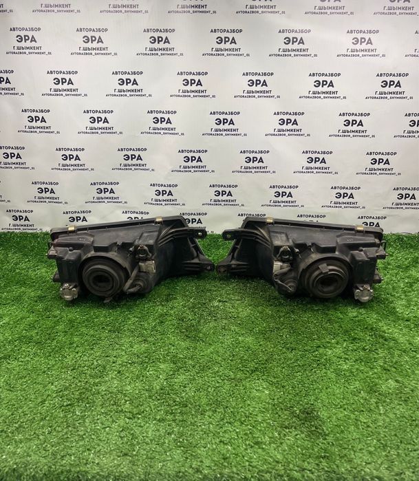 Фары Митсубиси Спейс Вагон Хрусталь