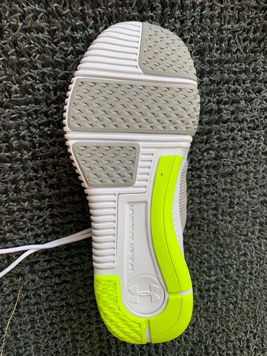 Under Armour • USA