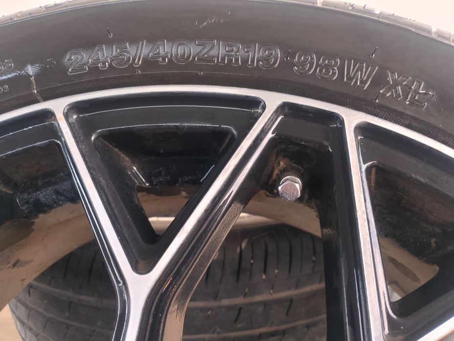 Жаздық аяқтар сатылады.