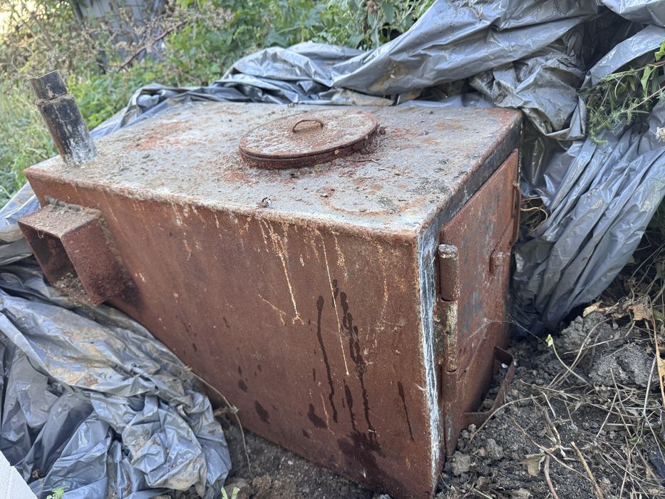 Продам печь находится в городе Макинск