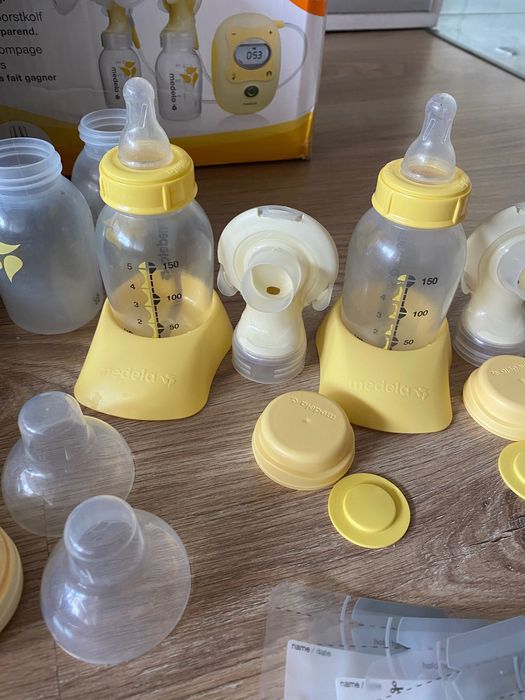 Помпа за кърма Medela freestyle