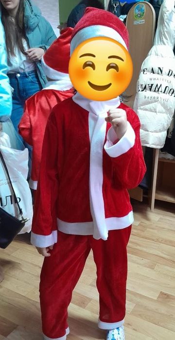 Продаю костюм санта Клауса для мальчика