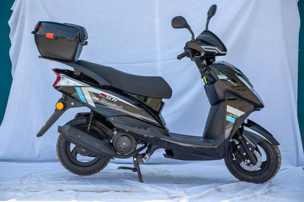 Скутер Falconi Бензиновый 150 куб