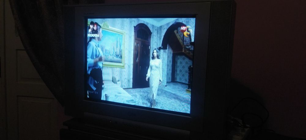 Телевизор LG идеал холатда