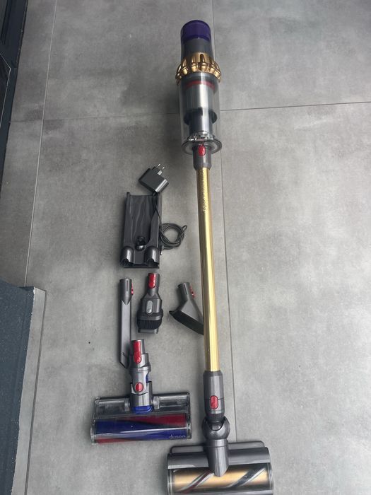 Dyson V11 Absolutepro Gold