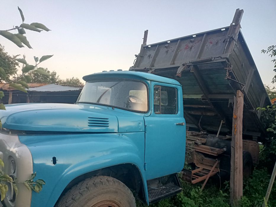 Продам ЗИЛ           .