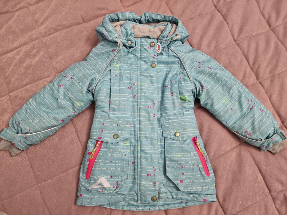 Продам зимний костюм на девочку