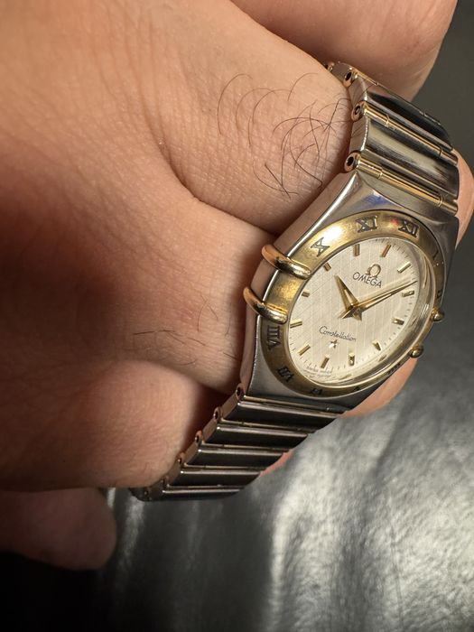 Omega Constellation оригинален швейцарски часовник 18к злато и стомана