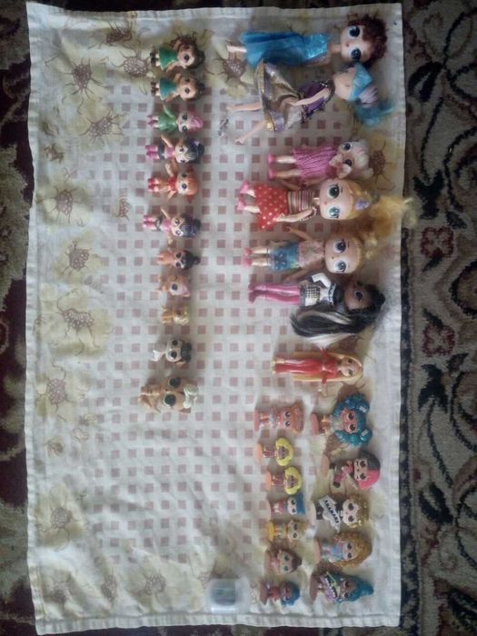 Продаю куклы и аксессуары для девочек