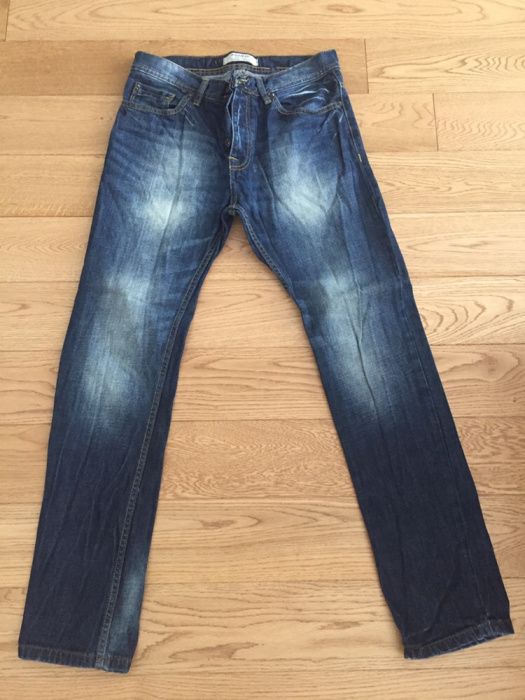 Продавам дънки Boss, Guess, Pull and Bear, GAP