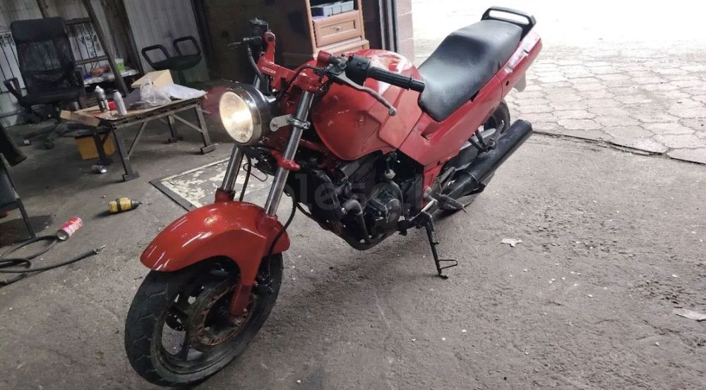 Kawasaki Baliys 300